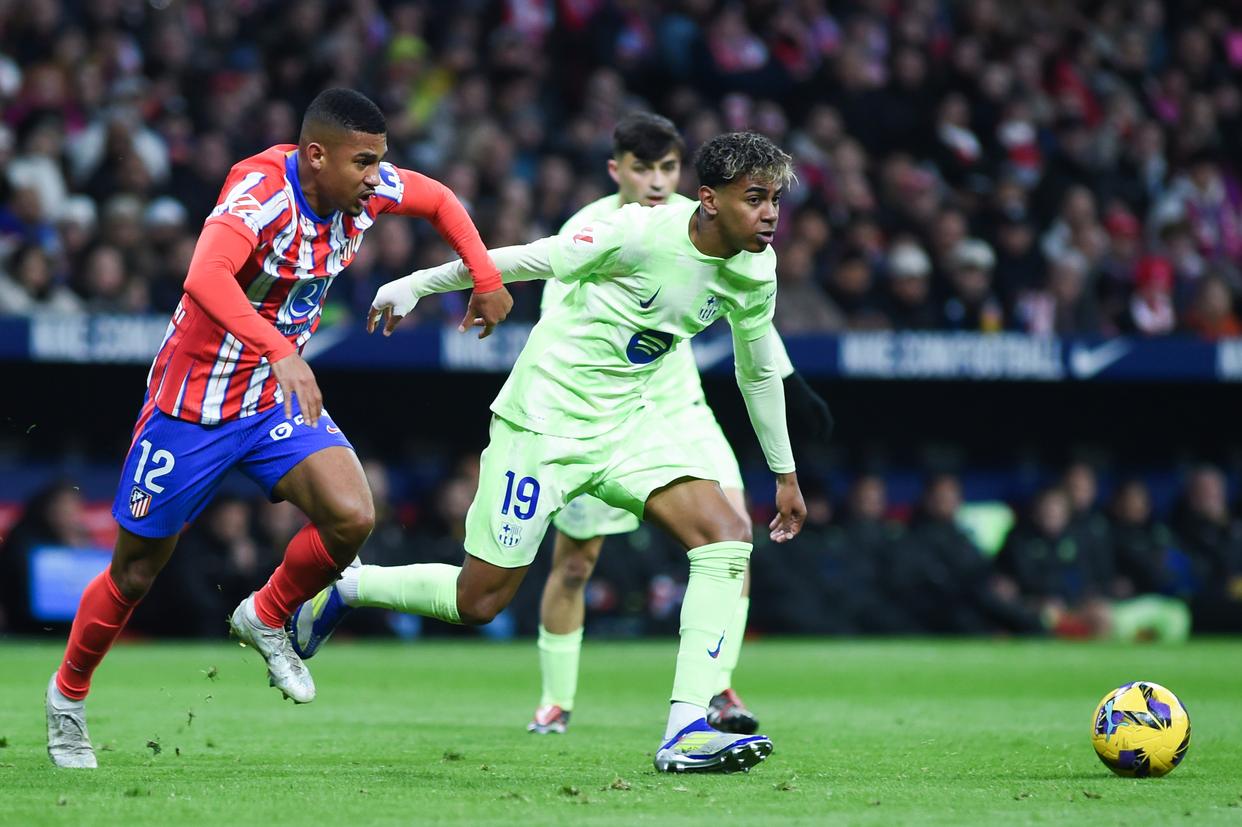 雷火电竞网站-巴塞罗那客场失利，积分榜下滑的简单介绍