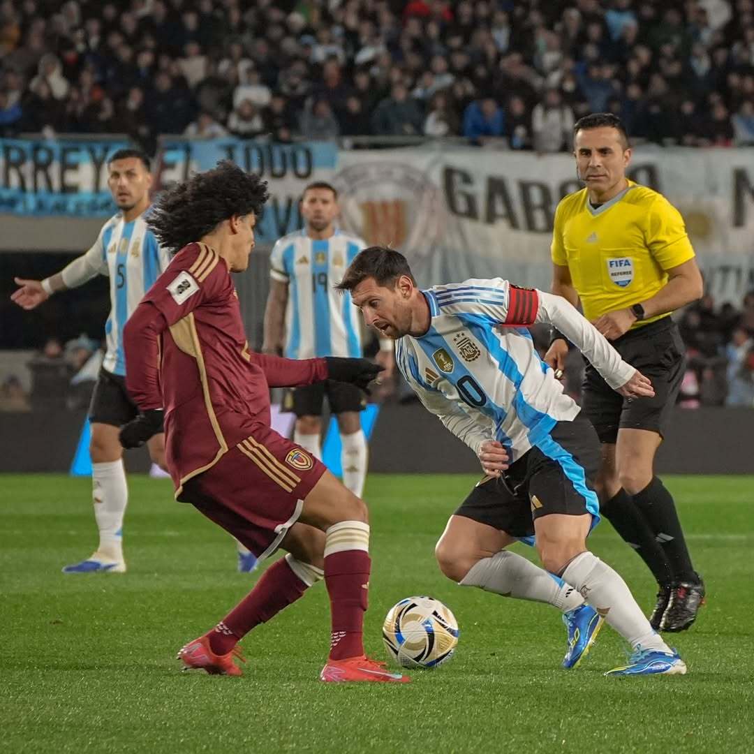 巴塞罗那遭遇淘汰，梅西首发进球无助球队晋级