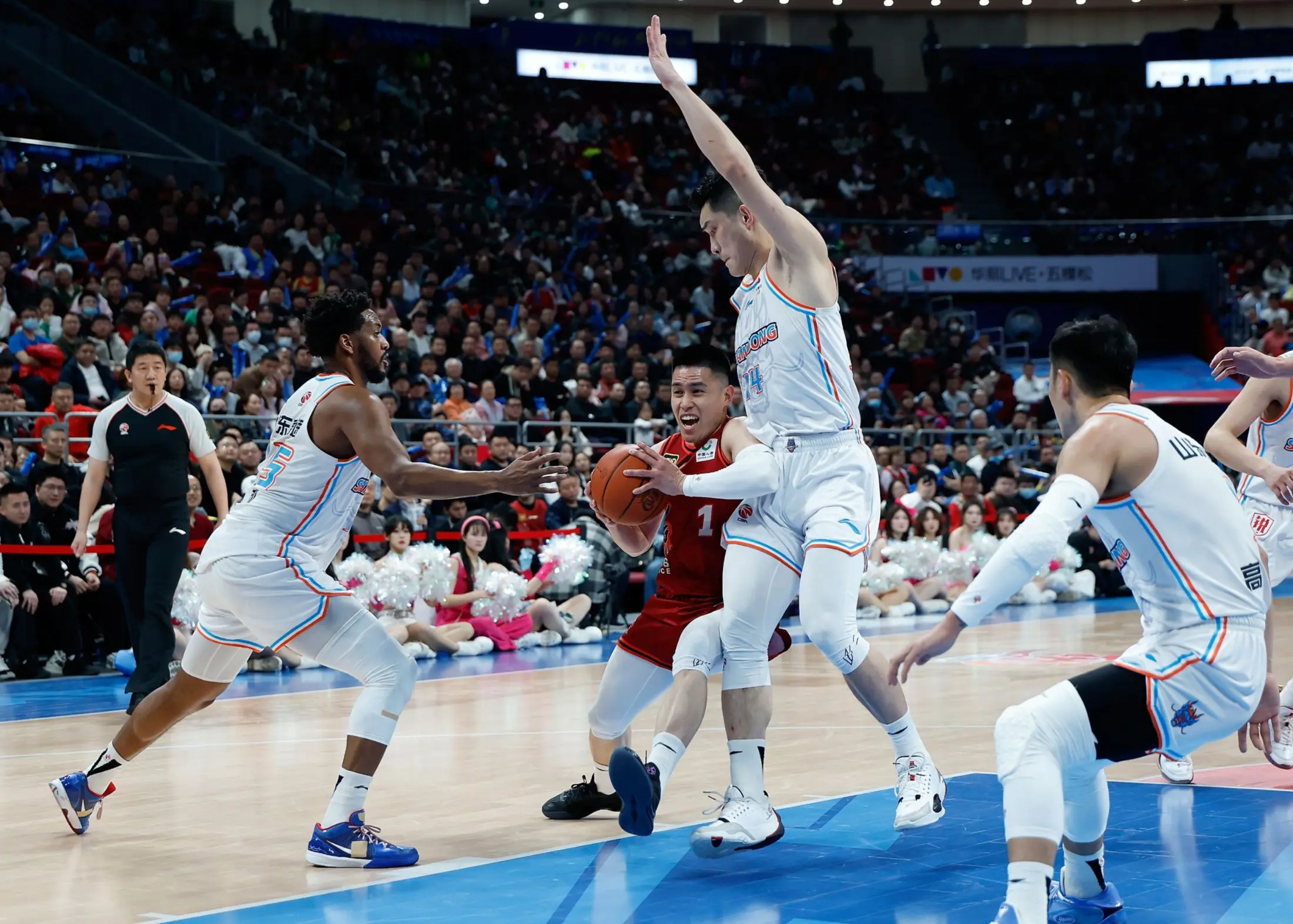 福建队主场惨败未能取得胜利