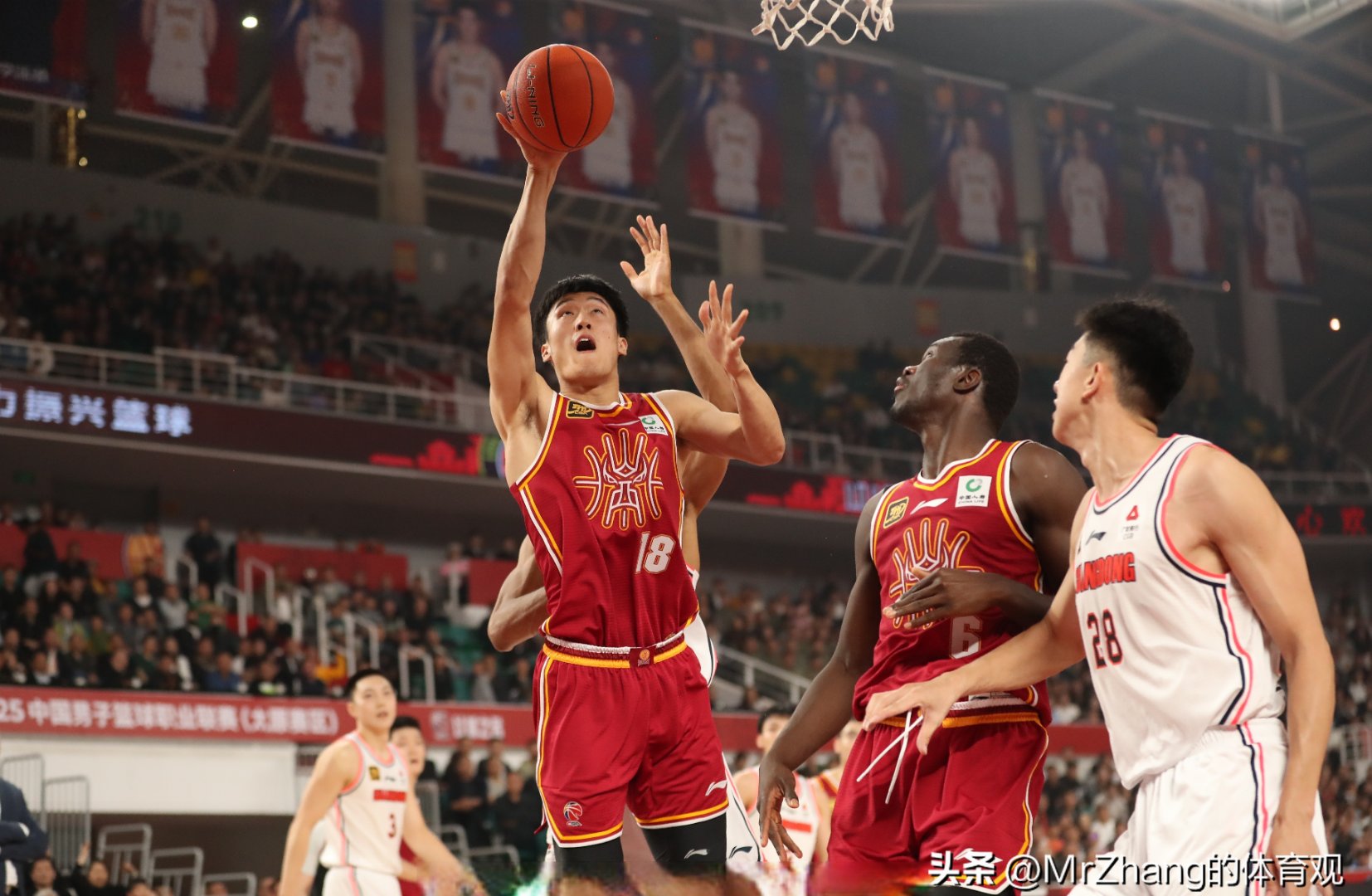 广东队在主场迎战北控，胜出比赛