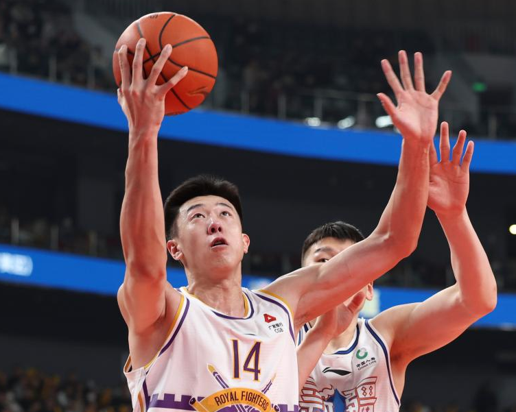 四川男篮擒下重要胜利，击败对手赢得关键比赛的简单介绍