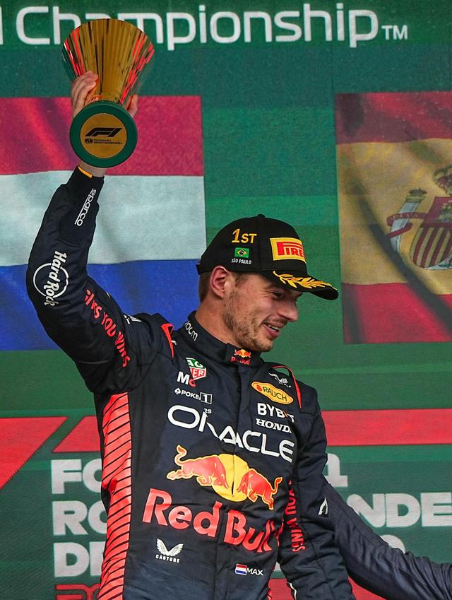 阿斯顿马丁绝杀威廉姆斯，诺里斯关键制胜的简单介绍