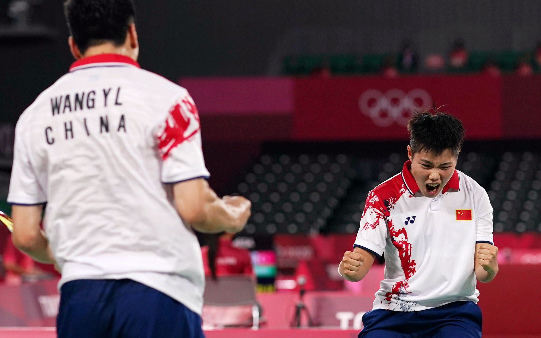 印尼队鏖战泰国队，黄鸭组合刷新纪录