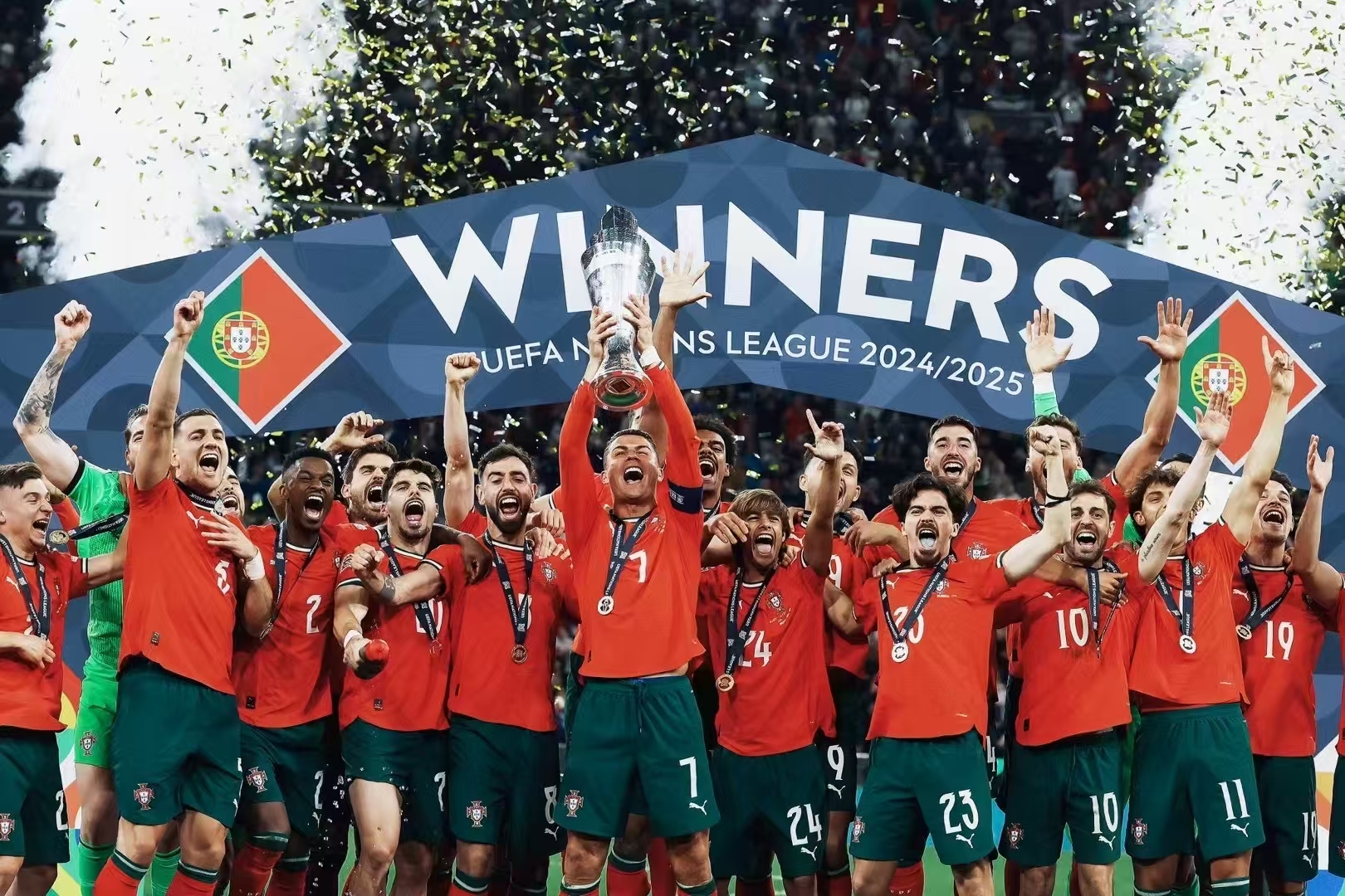 雷火电竞网站-葡萄牙队翻盘英格兰队，张继科刷新纪录