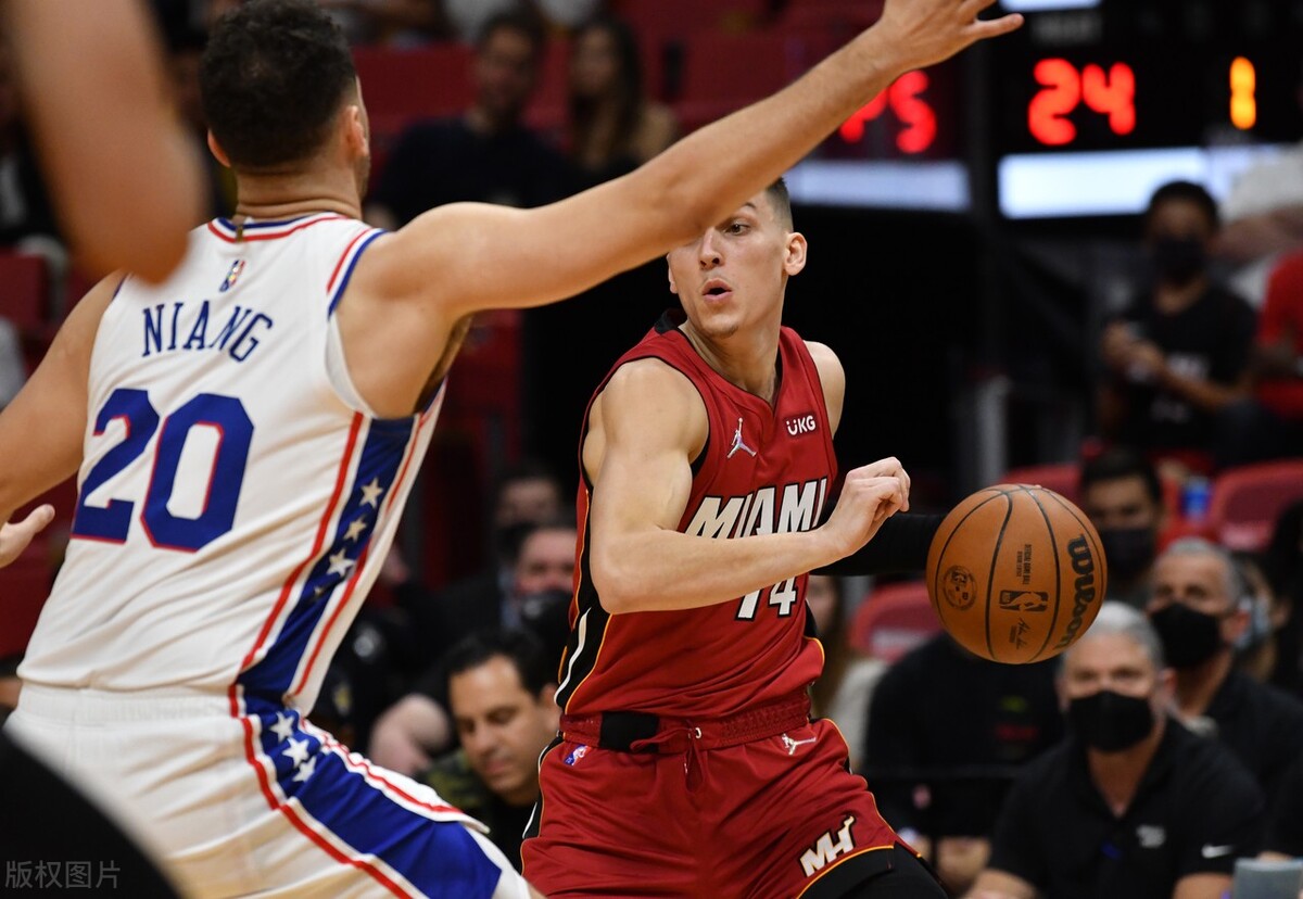 上海队逆转广州队，恩比德扛起全队