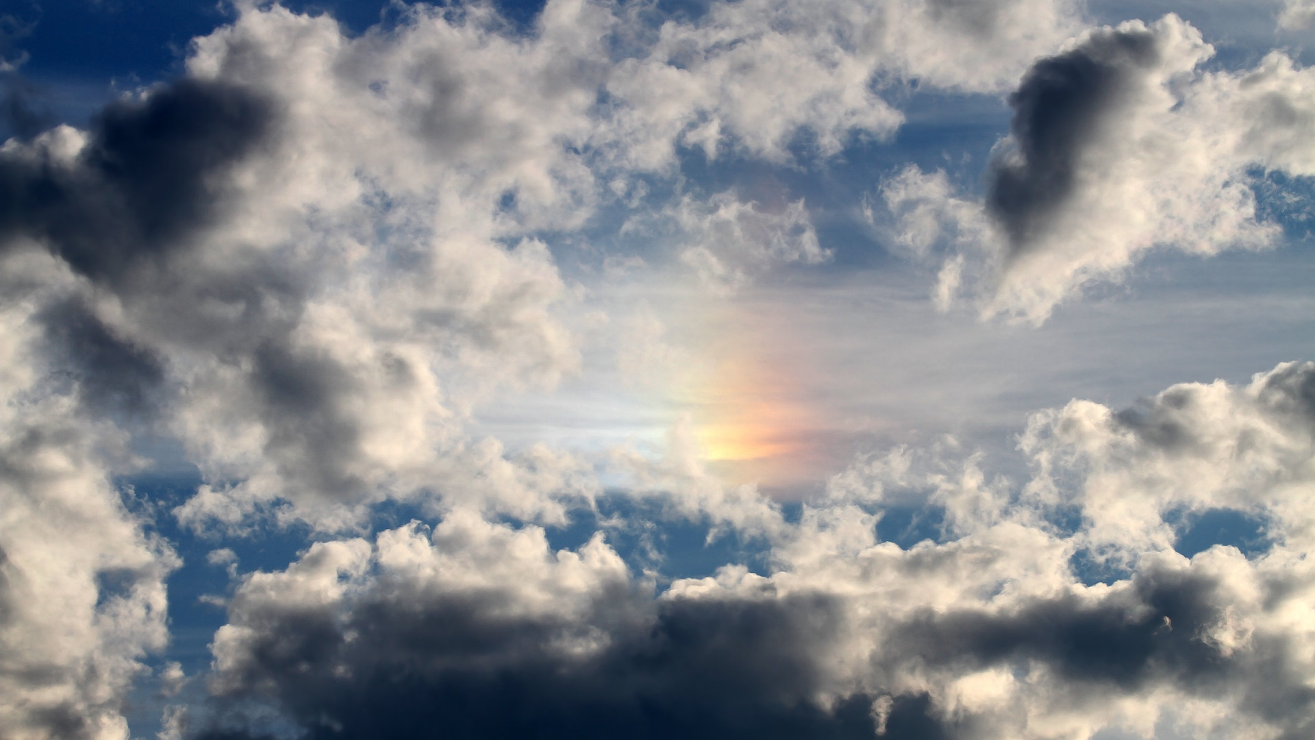 跨界烽烟，库里全能统治夜，山西奇兵终结迈阿密